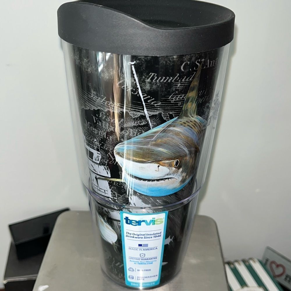 New 24oz tervis Tumbler GH SHARK PIRATE Fishing Boating Sailing Glass Guy Harvey